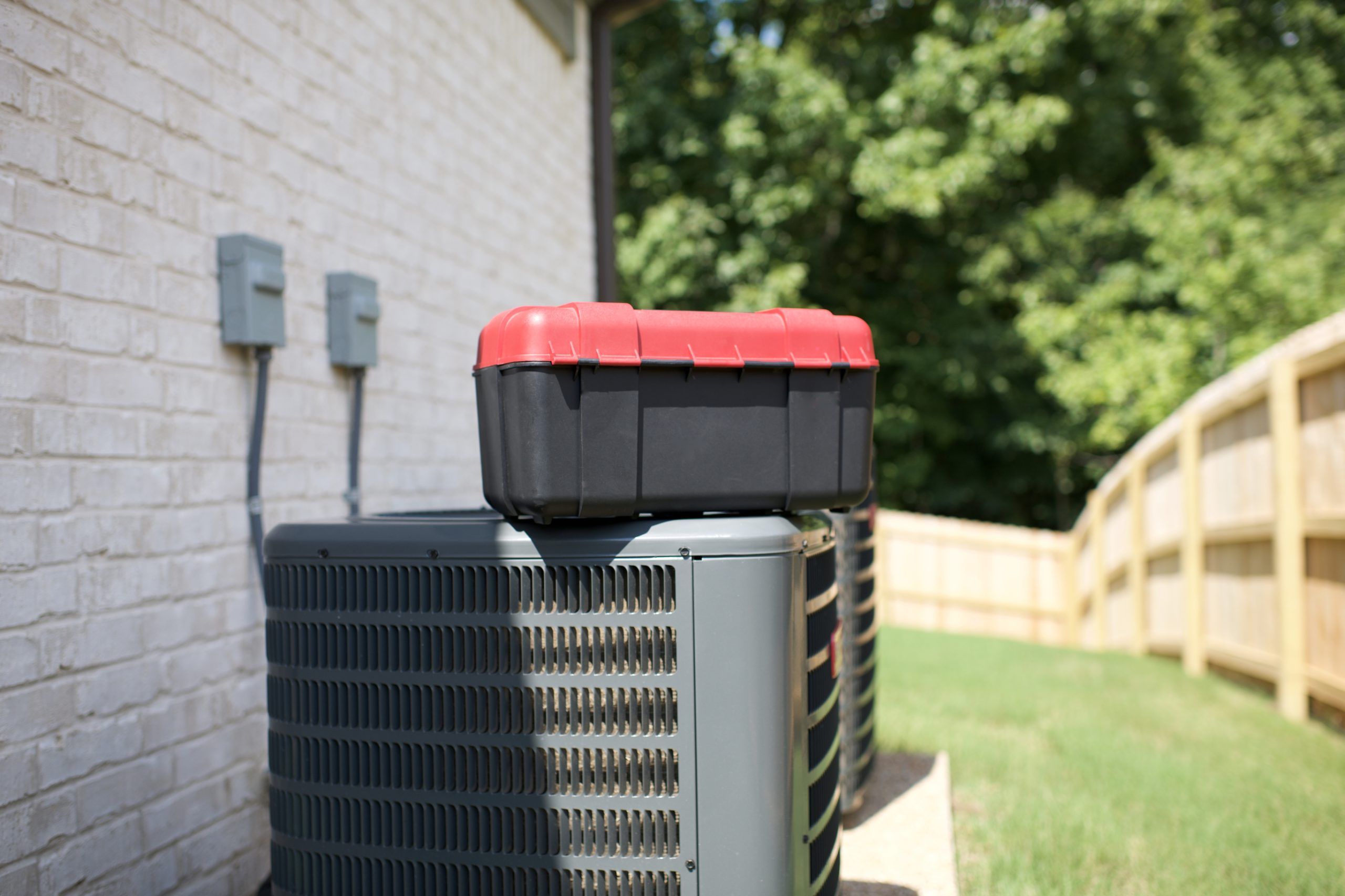 tool kit over hvac sysmt